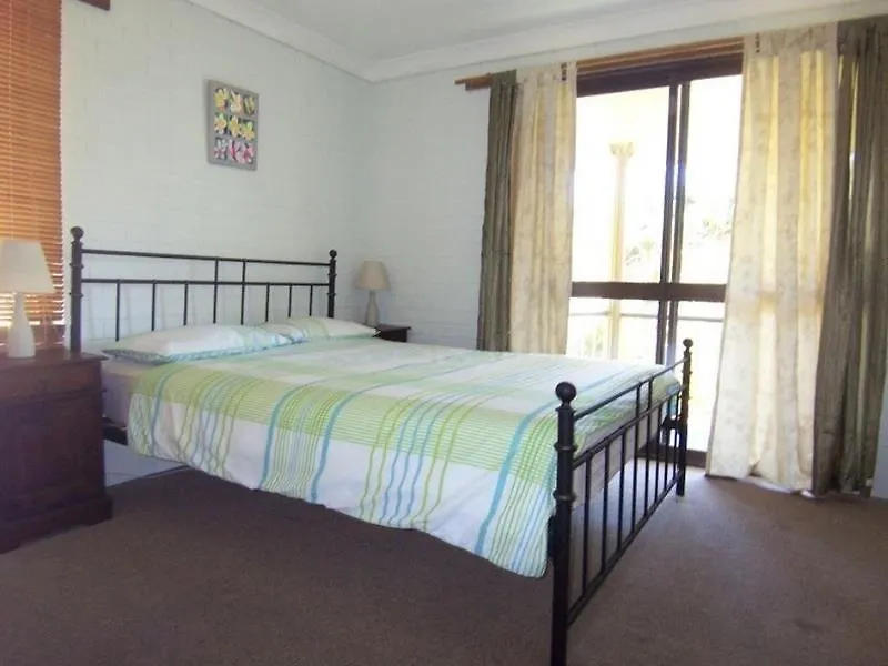 Apartment Byron Bay Accom Unit 3 5-9 Somerset Street - Summer Central