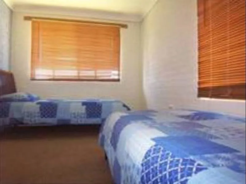 Byron Bay Accom Unit 3 5-9 Somerset Street - Summer Central Australia